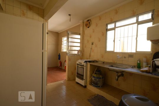 Cozinha de casa à venda com 2 quartos, 200m² em Vila Ribeiro de Barros, São Paulo