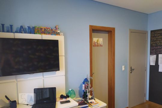 Escritorio de casa para alugar com 3 quartos, 400m² em Vila Matilde, São Paulo