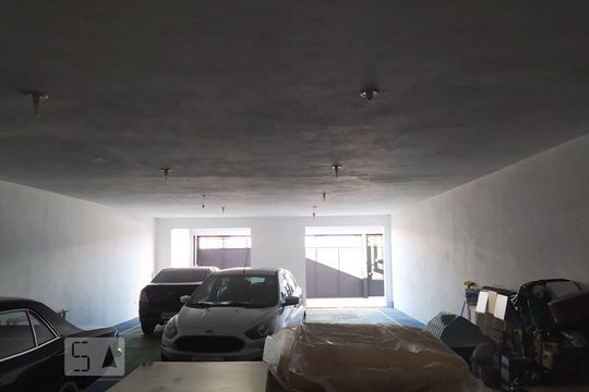 Garagem de casa para alugar com 3 quartos, 400m² em Vila Matilde, São Paulo