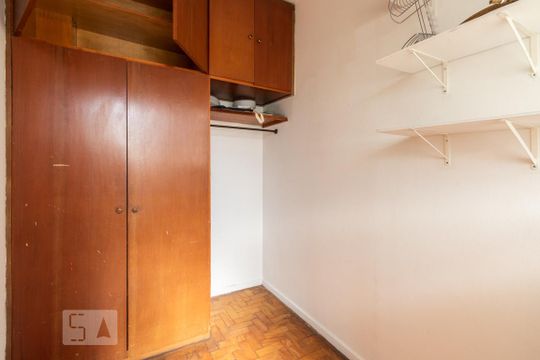 Quarto de Serviço de apartamento para alugar com 3 quartos, 110m² em Vila Uberabinha, São Paulo
