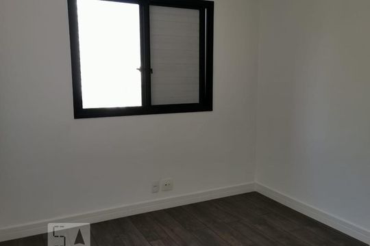 Quarto de apartamento para alugar com 2 quartos, 135m² em Real Parque, São Paulo