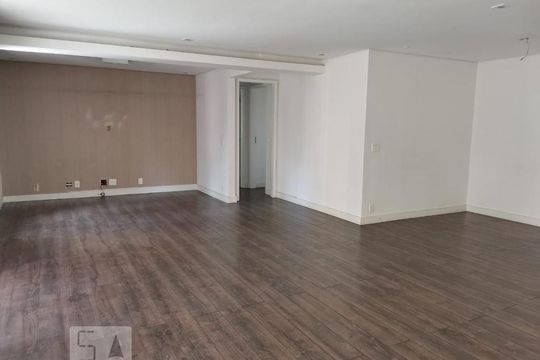 Sala de apartamento para alugar com 2 quartos, 135m² em Real Parque, São Paulo