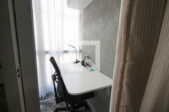 Escritório de casa à venda com 3 quartos, 110m² em Vila Granada, São Paulo