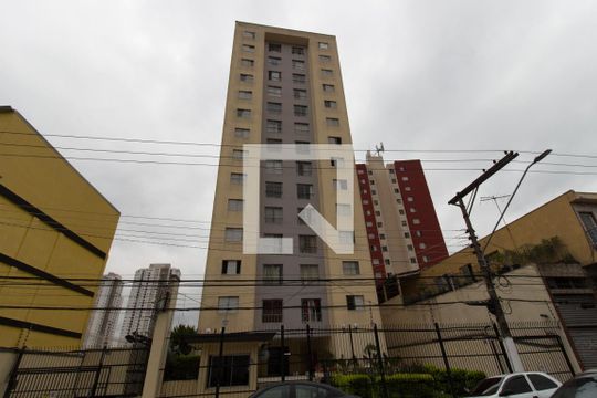 Fachada de apartamento à venda com 2 quartos, 56m² em Vila Buenos Aires, São Paulo