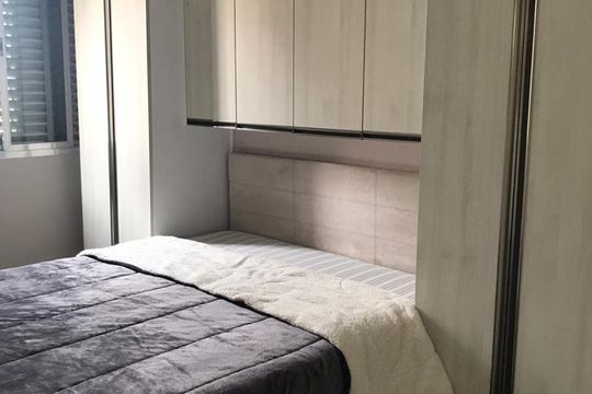 Quarto 1 de apartamento para alugar com 2 quartos, 58m² em Vila Pierina, São Paulo