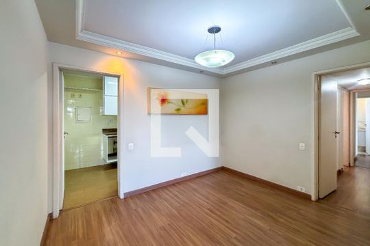 Quarto de apartamento para alugar com 2 quartos, 97m² em Pinheiros, São Paulo