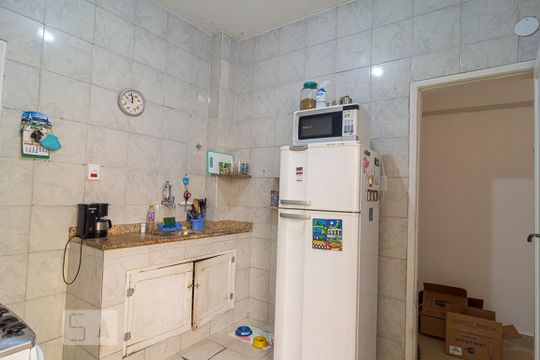 Cozinha  de apartamento à venda com 3 quartos, 109m² em Centro, Niterói