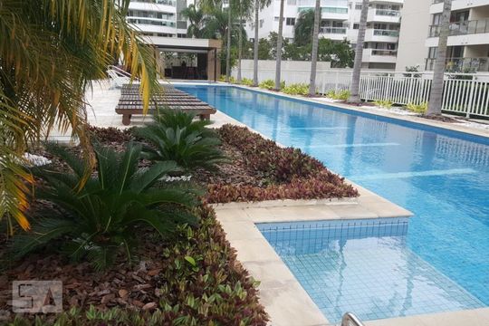 Apartamento para alugar com 2 quartos, 67m² em Recreio dos Bandeirantes, Rio de Janeiro