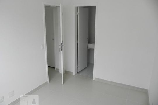 Apartamento para alugar com 2 quartos, 67m² em Recreio dos Bandeirantes, Rio de Janeiro