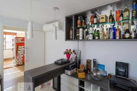 Apartamento à venda com 2 quartos, 155m² em Vila Mariana, São Paulo