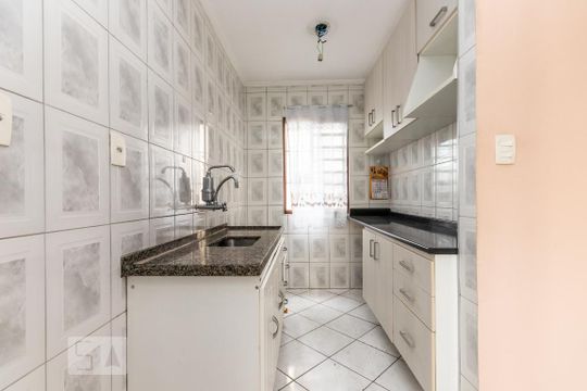 Cozinha de apartamento à venda com 2 quartos, 45m² em Itaquera, São Paulo