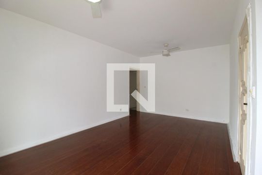 Sala de apartamento à venda com 3 quartos, 145m² em Moema, São Paulo