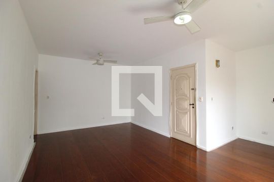 Sala de apartamento à venda com 3 quartos, 145m² em Moema, São Paulo