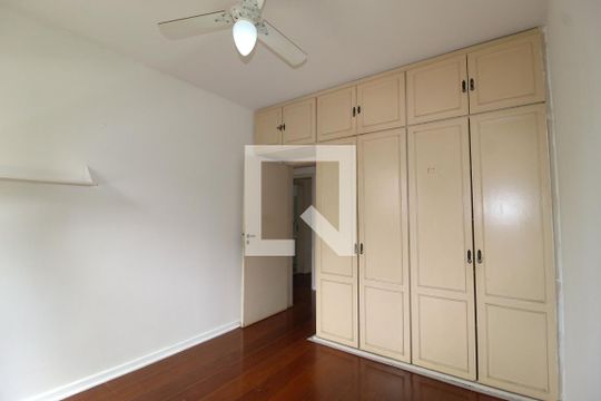 Quarto 1 de apartamento à venda com 3 quartos, 145m² em Moema, São Paulo