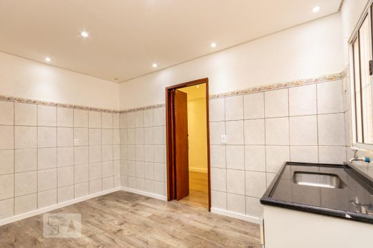 Cozinha de casa à venda com 2 quartos, 60m² em Jardim Três Marias, São Paulo