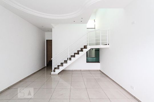 Casa à venda com 4 quartos, 225m² em Parque São Lucas, São Paulo