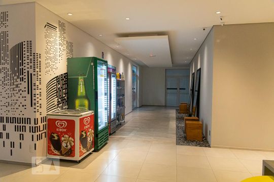 Área comum de kitnet/studio para alugar com 1 quarto, 40m² em Bela Vista, São Paulo