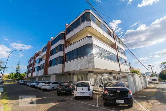 Fachada de apartamento para alugar com 2 quartos, 55m² em Guará I, Brasília