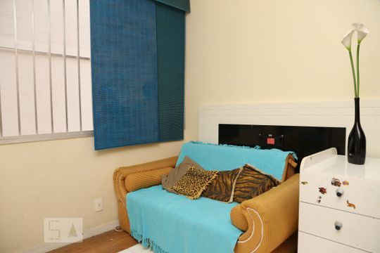 Quarto 1 de apartamento à venda com 3 quartos, 110m² em Tijuca, Rio de Janeiro