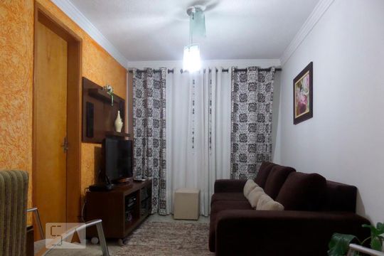 Sala de apartamento à venda com 2 quartos, 50m² em Itaquera, São Paulo