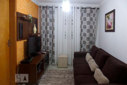 Sala de apartamento à venda com 2 quartos, 50m² em Itaquera, São Paulo