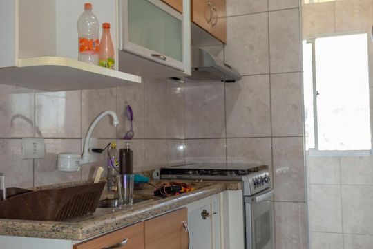 Cozinha de apartamento à venda com 2 quartos, 48m² em Vila Bela Vista, São Paulo