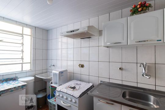 Cozinha de apartamento à venda com 2 quartos, 48m² em São Miguel Paulista, São Paulo