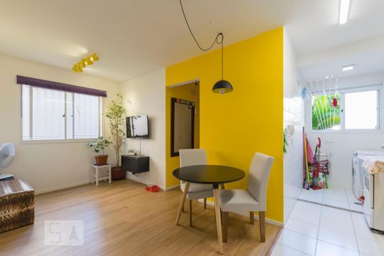 Apartamento para alugar com 2 quartos, 41m² em Cambuci, São Paulo