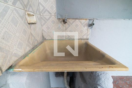 Lavanderia Detalhe de casa para alugar com 3 quartos, 60m² em Americanópolis, São Paulo