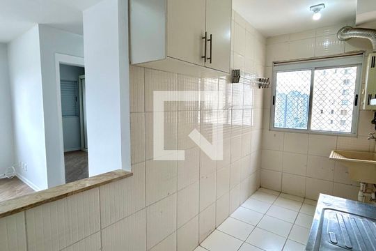 Cozinha de apartamento para alugar com 2 quartos, 45m² em Ponte Grande, Guarulhos