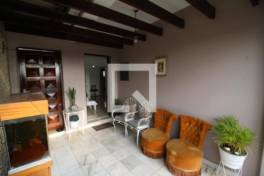 Área Comum  de casa à venda com 3 quartos, 220m² em Jardim Franca, São Paulo