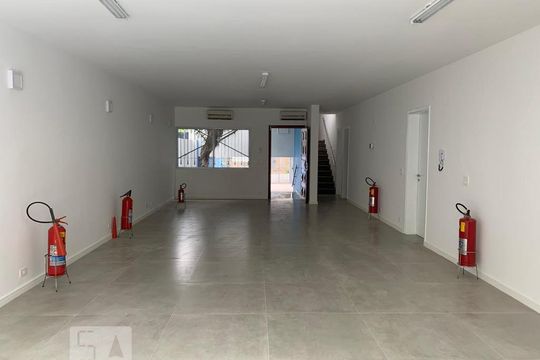 Sala 2 de casa para alugar com 6 quartos, 400m² em Vila Mariana, São Paulo