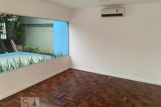 Sala 4 de casa para alugar com 6 quartos, 400m² em Vila Mariana, São Paulo