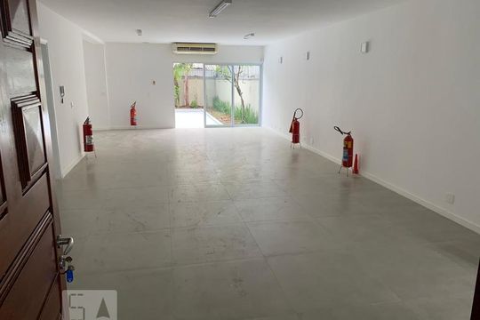 Sala 2 de casa para alugar com 6 quartos, 400m² em Vila Mariana, São Paulo