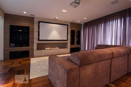 Casa à venda com 3 quartos, 417m² em Vila Paulicéia, São Paulo