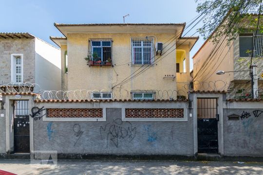 Fachada do Prédio de apartamento para alugar com 2 quartos, 60m² em Ramos, Rio de Janeiro