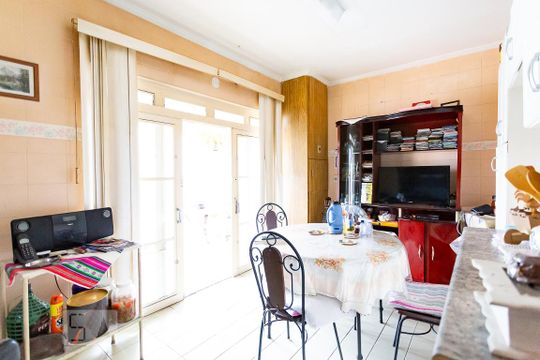 Cozinha de casa à venda com 4 quartos, 420m² em Jardim Santa Helena, São Paulo