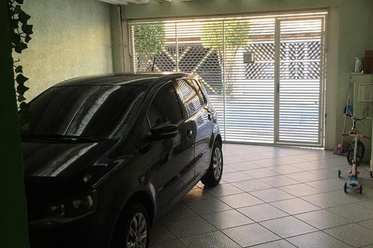 Garagem de casa à venda com 3 quartos, 150m² em Jardim Santa Cruz (sacomã), São Paulo