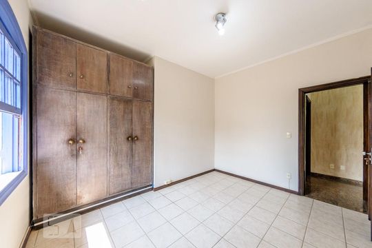 Quarto 1 de casa à venda com 2 quartos, 160m² em Jardim Chapadão, Campinas