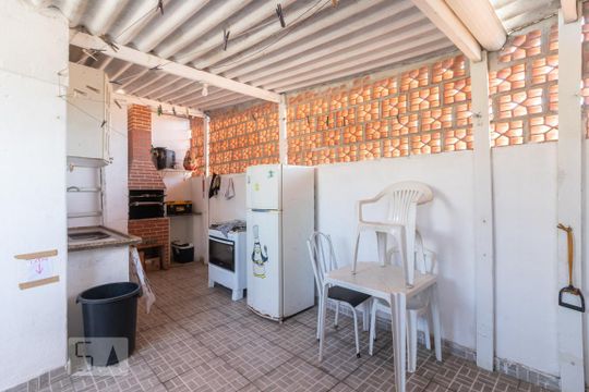 Área comum de casa à venda com 2 quartos, 118m² em Jardim Maringá, São Paulo