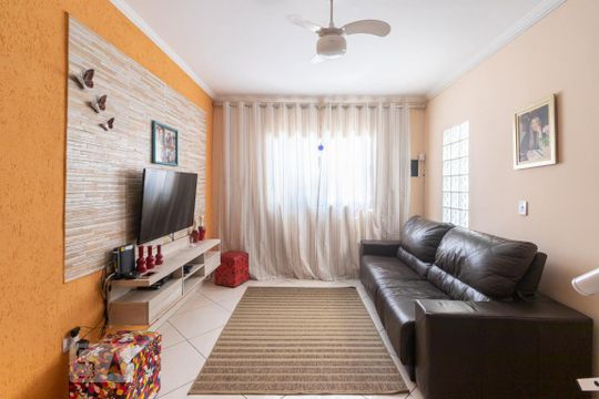 Casa à venda com 2 quartos, 118m² em Jardim Maringá, São Paulo