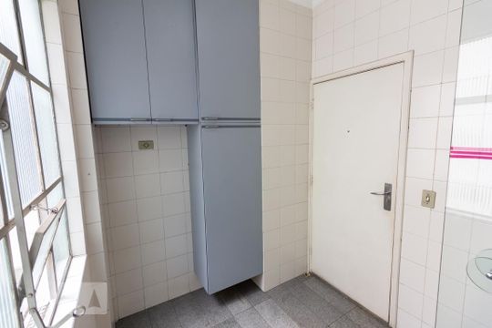 Área de Serviço de apartamento para alugar com 3 quartos, 160m² em Perdizes, São Paulo