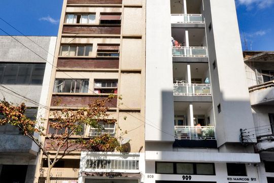 Fachada de apartamento à venda com 1 quarto, 42m² em Campos Elíseos, São Paulo