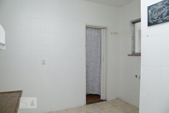 cozinha de apartamento para alugar com 2 quartos, 72m² em Vila Isabel, Rio de Janeiro