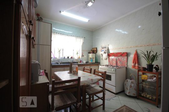 Cozinha de casa à venda com 4 quartos, 200m² em Saúde, São Paulo