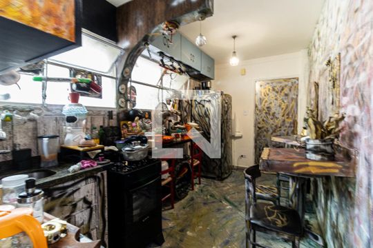Cozinha de kitnet/studio para alugar com 1 quarto, 35m² em Vila Buarque, São Paulo
