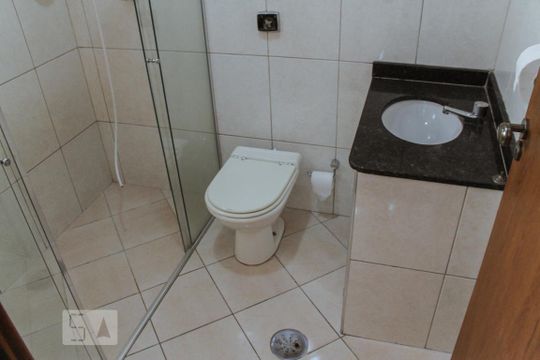 Banheiro de apartamento à venda com 2 quartos, 83m² em República, São Paulo