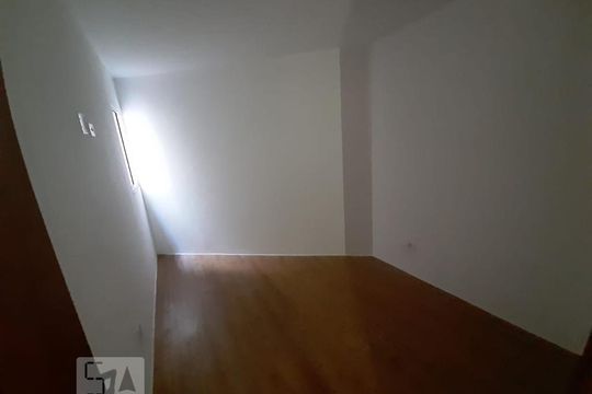 Quarto 2 de casa à venda com 2 quartos, 42m² em Vila Nhocuné, São Paulo