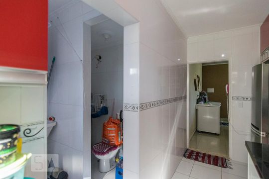 Cozinha de apartamento para alugar com 2 quartos, 74m² em Parque Terra Nova, São Bernardo do Campo