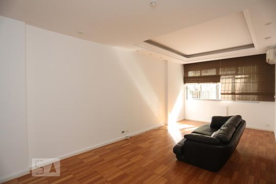 Sala de apartamento para alugar com 3 quartos, 100m² em Copacabana, Rio de Janeiro